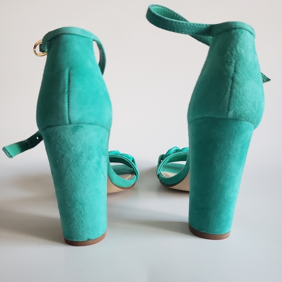 Brand new turquoise heels - Picture 4 of 6